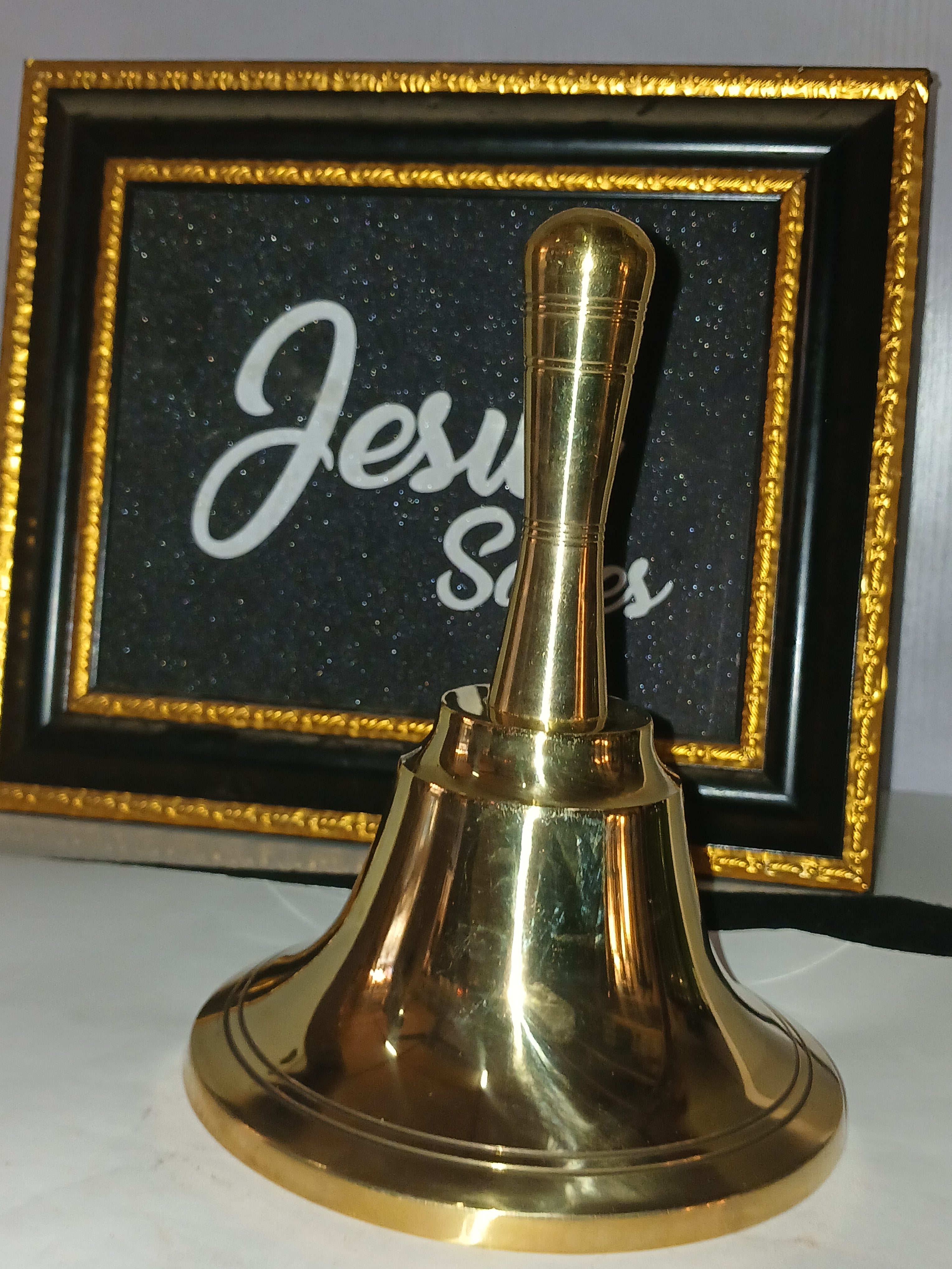 FOREIGN BELLS (BRASS HANDLE)